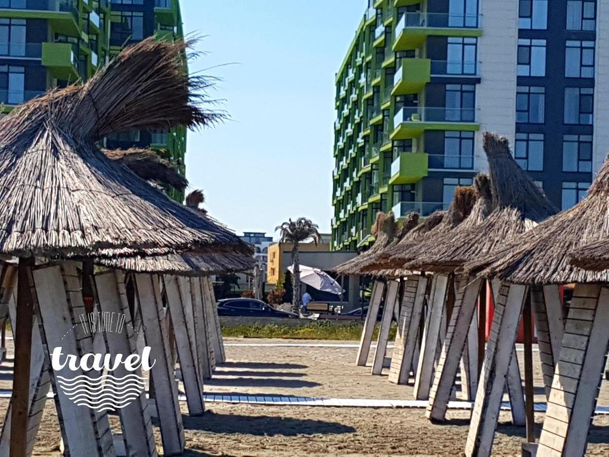Yvo Lioness & Mamaia Nord Daire Navodari Dış mekan fotoğraf