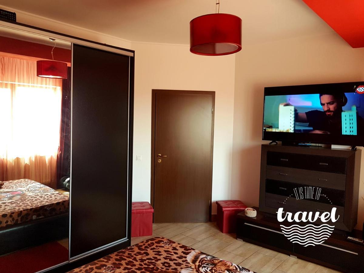 Yvo Lioness & Mamaia Nord Daire Navodari Dış mekan fotoğraf